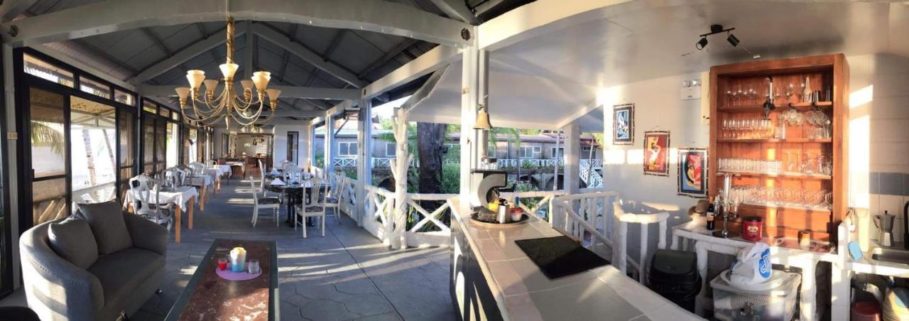 Sunbloom Beachfront Hotel And Restaurant Zambales Sinabacan Εξωτερικό φωτογραφία