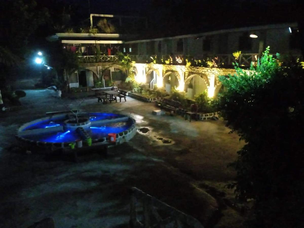 Sunbloom Beachfront Hotel And Restaurant Zambales Sinabacan Εξωτερικό φωτογραφία