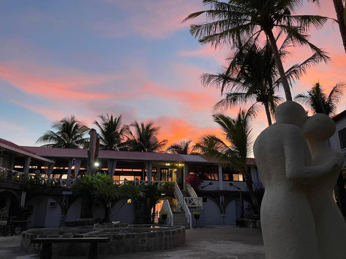 Sunbloom Beachfront Hotel And Restaurant Zambales Sinabacan Εξωτερικό φωτογραφία